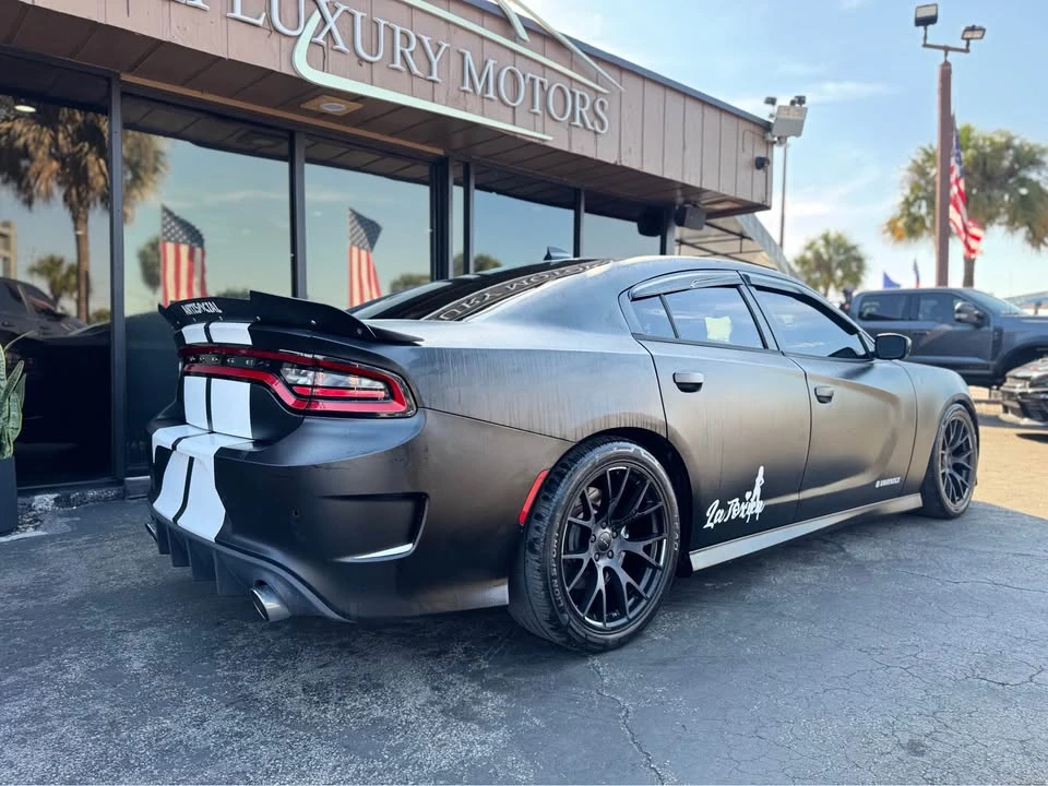 2017 Dodge Charger SRT & 392 7th Gen - Image 10 of 19