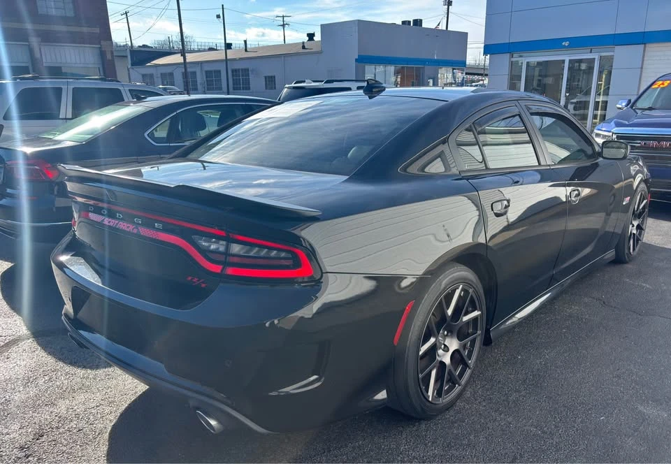 2017 Dodge Charger SRT & 392 7th Gen - Image 3 of 5
