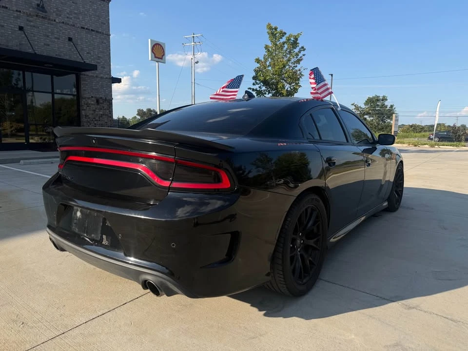 2017 Dodge Charger SRT & 392 7th Gen - Image 6 of 13