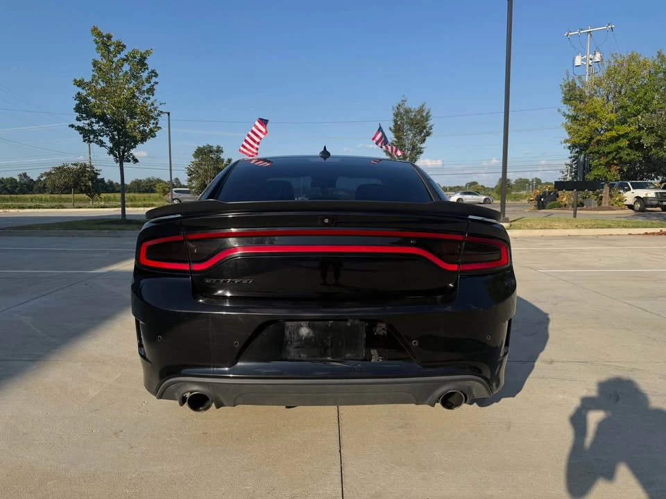 2017 Dodge Charger SRT & 392 7th Gen - Image 5 of 13