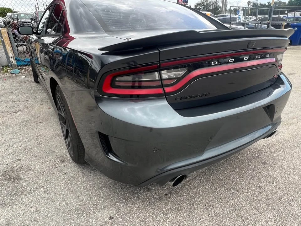2017 Dodge Charger SRT & 392 7th Gen - Image 14 of 15