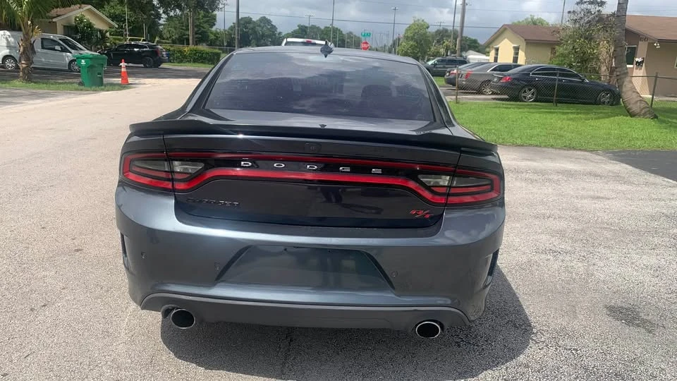 2017 Dodge Charger SRT & 392 7th Gen - Image 7 of 11
