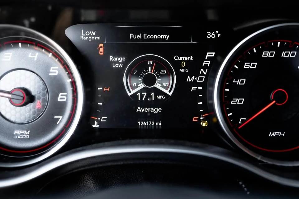 2017 Dodge Charger SRT & 392 7th Gen - Image 17 of 19