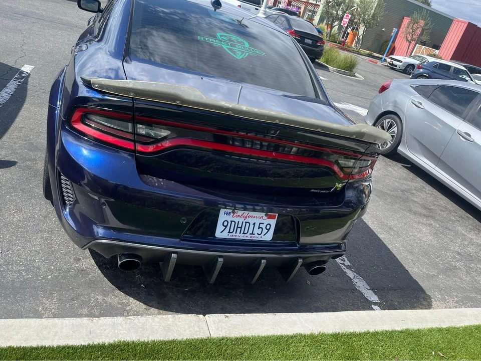 2017 Dodge Charger SRT & 392 7th Gen - Image 3 of 6