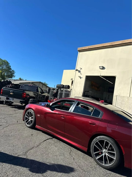 2017 Dodge Charger SRT & 392 7th Gen - Image 3 of 3