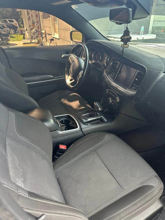 2017 Dodge Charger 7th Gen - Image 3 of 4