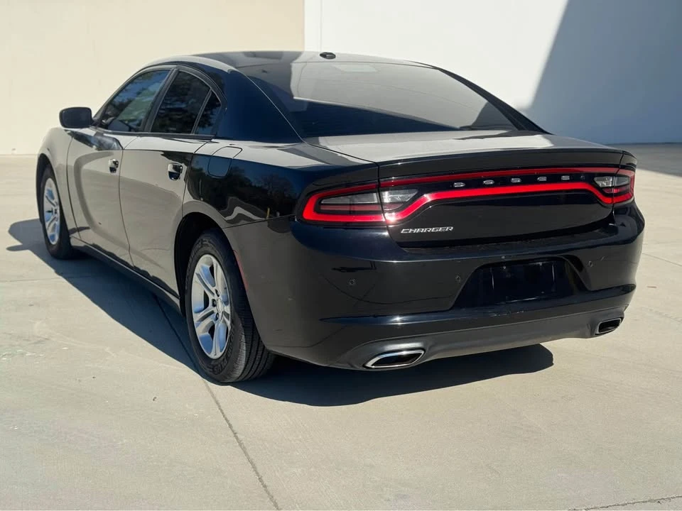 2017 Dodge Charger 7th Gen - Image 4 of 12