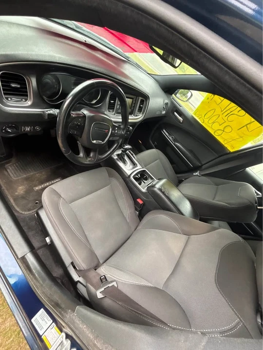 2017 Dodge Charger 7th Gen - Image 2 of 3
