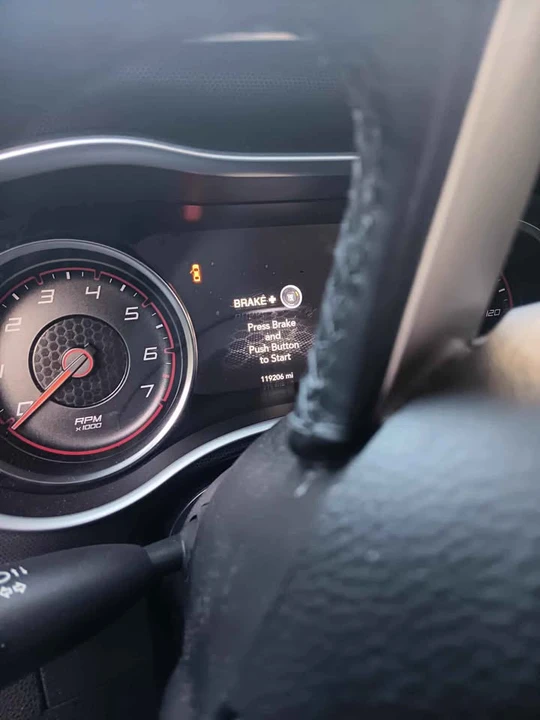 2017 Dodge Charger 7th Gen - Image 3 of 19