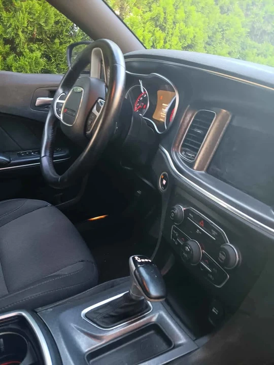 2017 Dodge Charger 7th Gen - Image 5 of 19