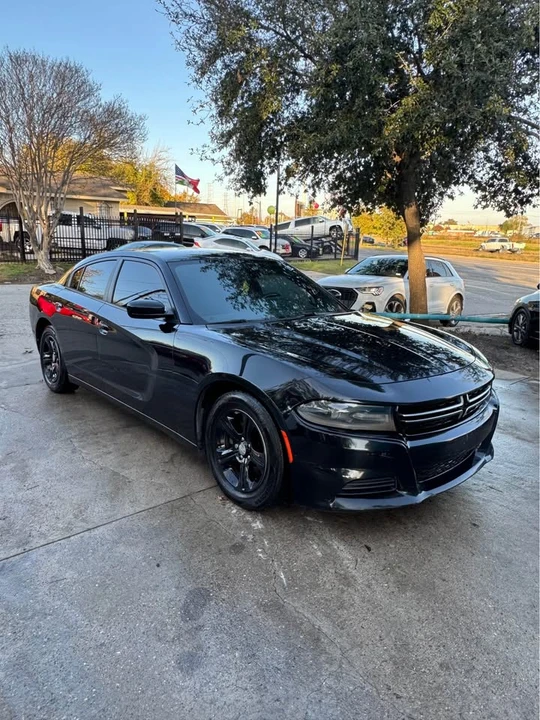 2017 Dodge Charger 7th Gen - Image 2 of 16