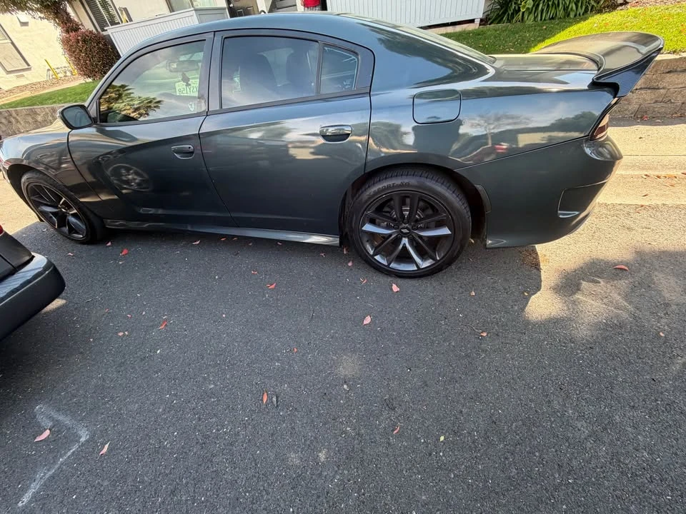 2017 Dodge Charger 7th Gen - Image 3 of 5