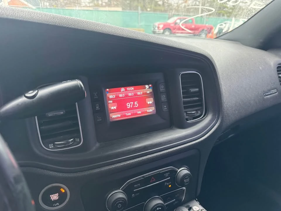 2017 Dodge Charger 7th Gen - Image 13 of 20