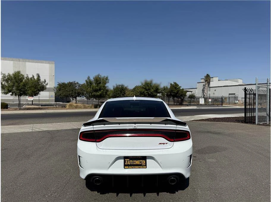 2017 Dodge Charger SRT & 392 7th Gen - Image 8 of 13
