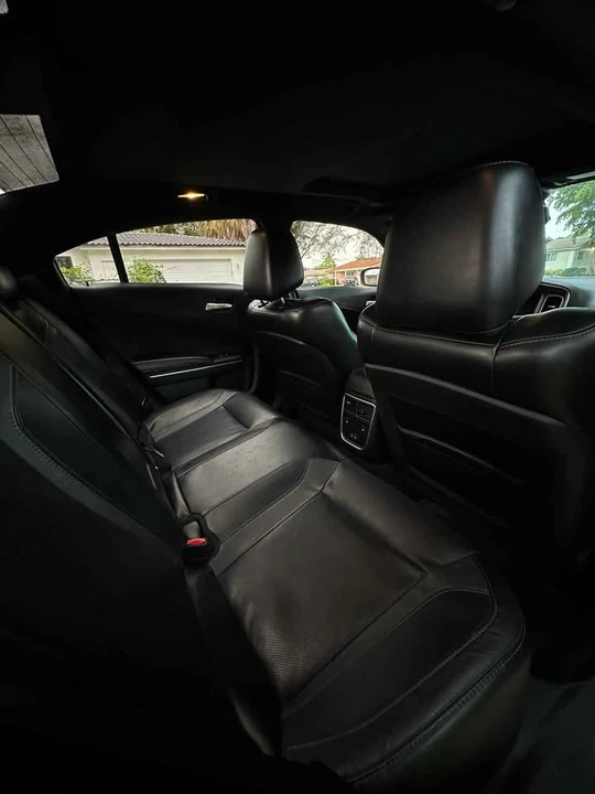 2017 Dodge Charger 7th Gen - Image 6 of 10