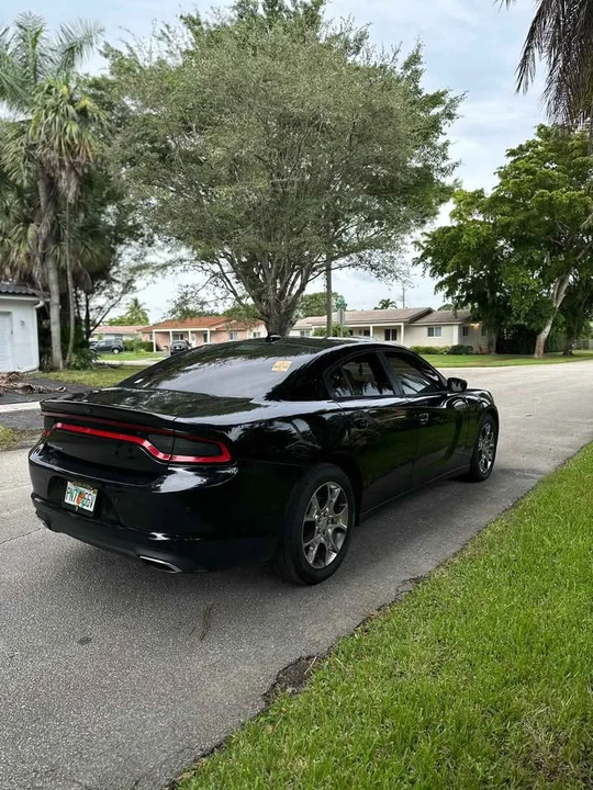 2017 Dodge Charger 7th Gen - Image 2 of 10