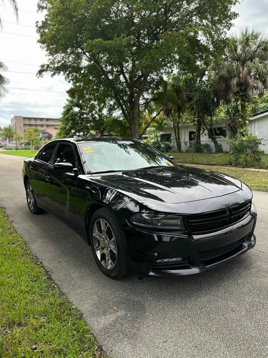 2017 Dodge Charger 7th Gen - Image 3 of 10