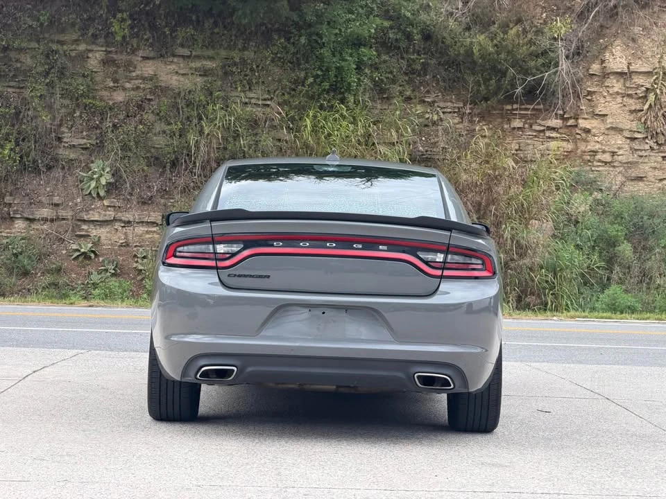 2017 Dodge Charger 7th Gen - Image 5 of 15