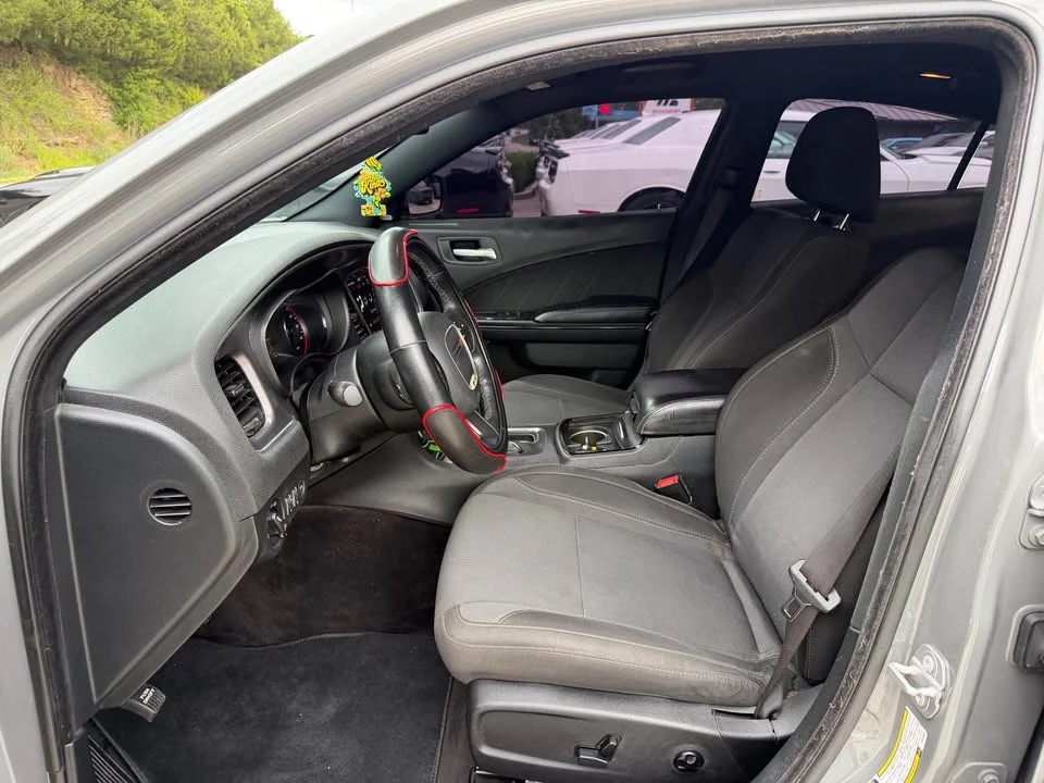2017 Dodge Charger 7th Gen - Image 11 of 15