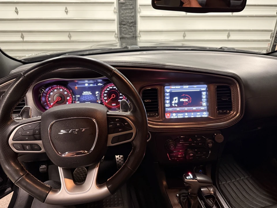 2017 Dodge Charger SRT Hellcat 7th Gen - Image 17 of 18