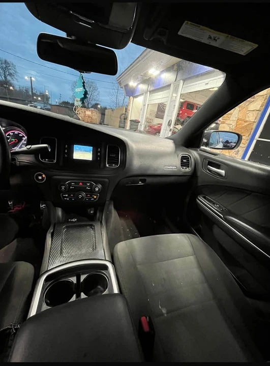 2017 Dodge Charger 7th Gen - Image 9 of 12