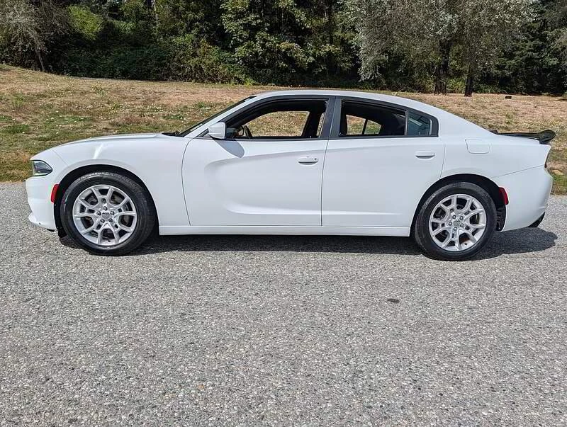 2017 Dodge Charger 7th Gen - Image 2 of 17