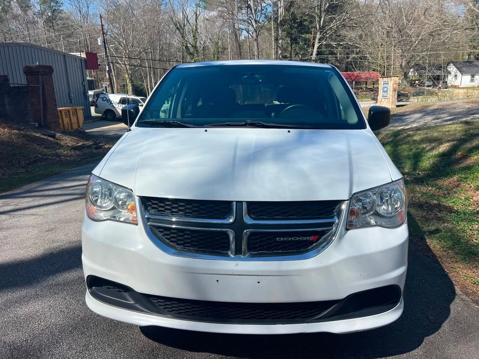 2017 Dodge Caravan - Image 2 of 12