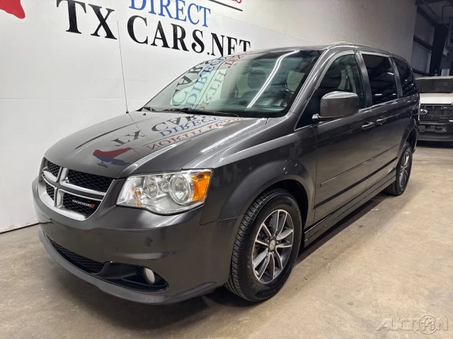 2017 Dodge Caravan - Image 13 of 21