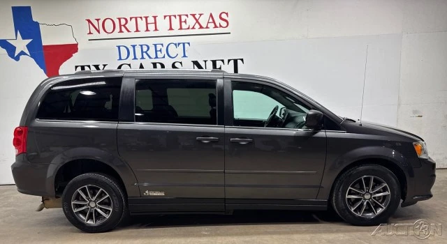 2017 Dodge Caravan - Image 4 of 21