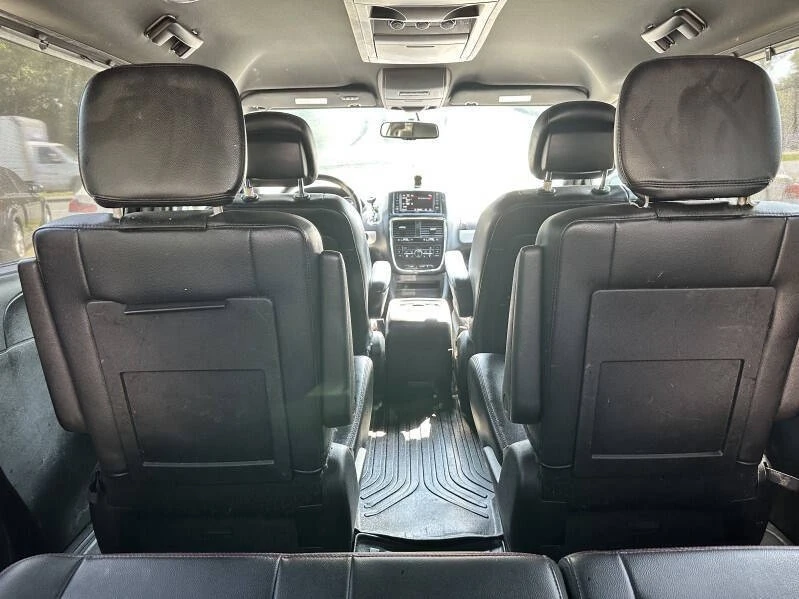 2017 Dodge Caravan - Image 21 of 21