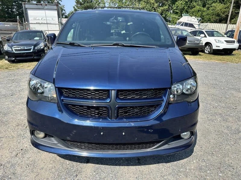 2017 Dodge Caravan - Image 15 of 21
