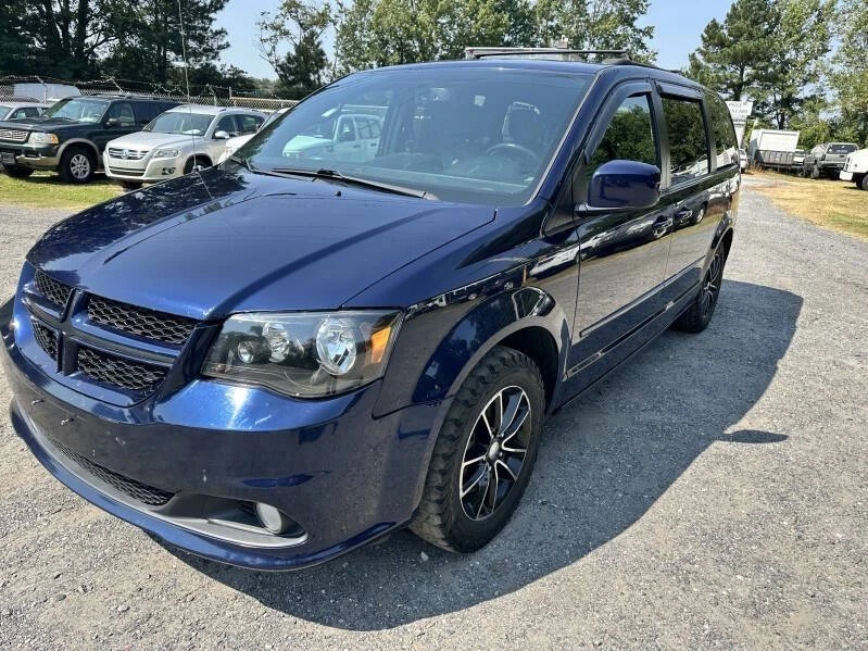 2017 Dodge Caravan - Image 14 of 21