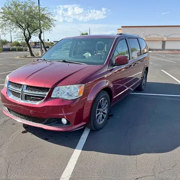 2017 Dodge Grand Caravan SXT Minivan 4D