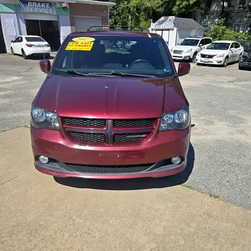 2017 Dodge Grand Caravan R/T Minivan 4D