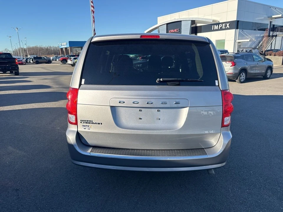 2017 Dodge Caravan - Image 4 of 21