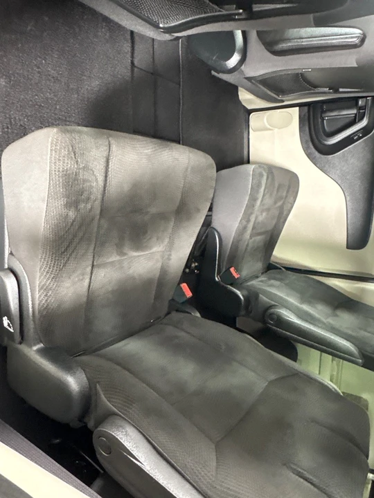 2017 Dodge Caravan - Image 18 of 21