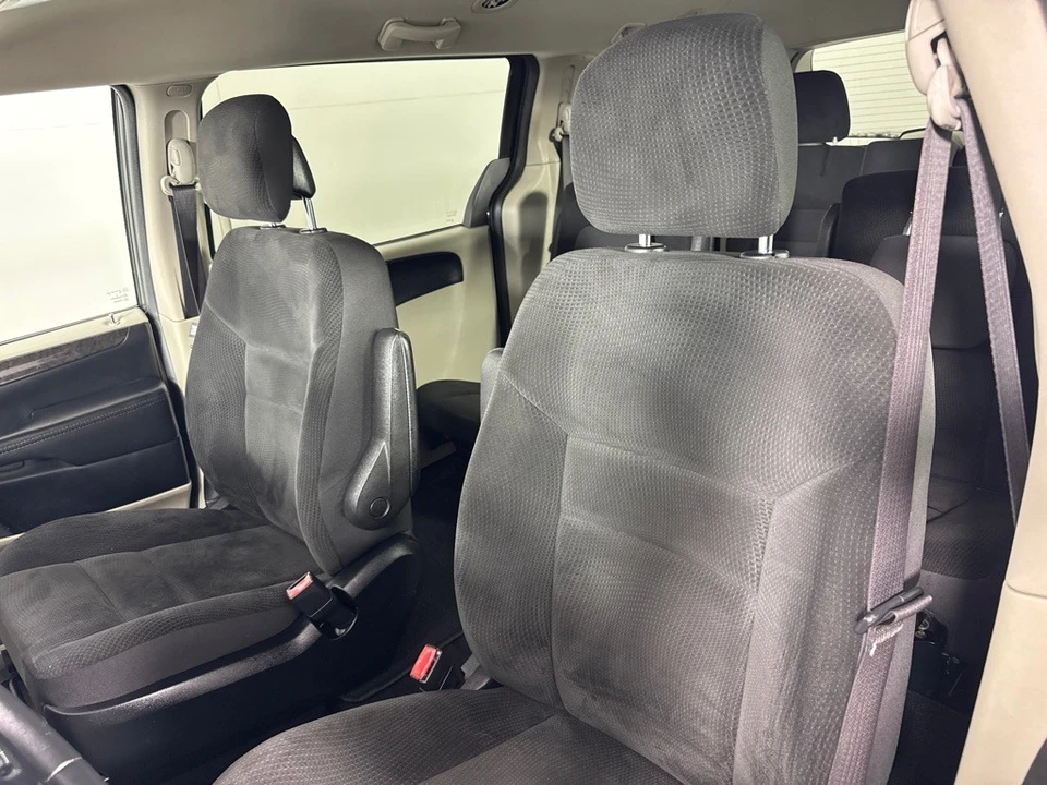 2017 Dodge Caravan - Image 12 of 21