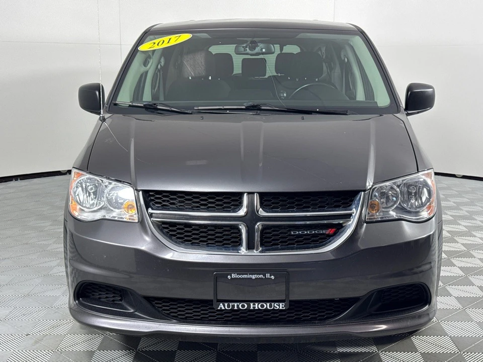 2017 Dodge Caravan - Image 8 of 12