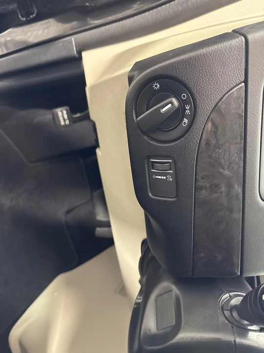 2017 Dodge Caravan - Image 12 of 12