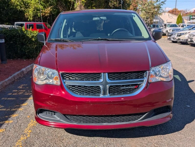 2017 Dodge Caravan - Image 5 of 12