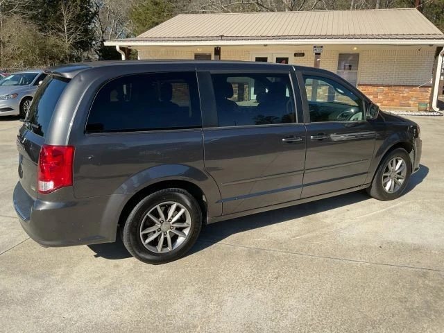 2017 Dodge Caravan - Image 15 of 21