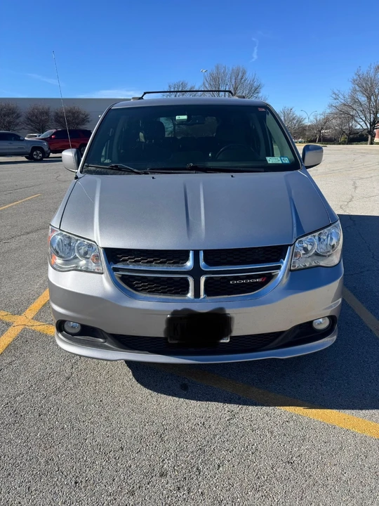 2017 Dodge Caravan - Image 7 of 15