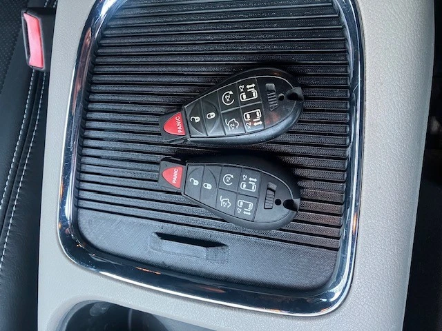 2017 Dodge Caravan - Image 19 of 20