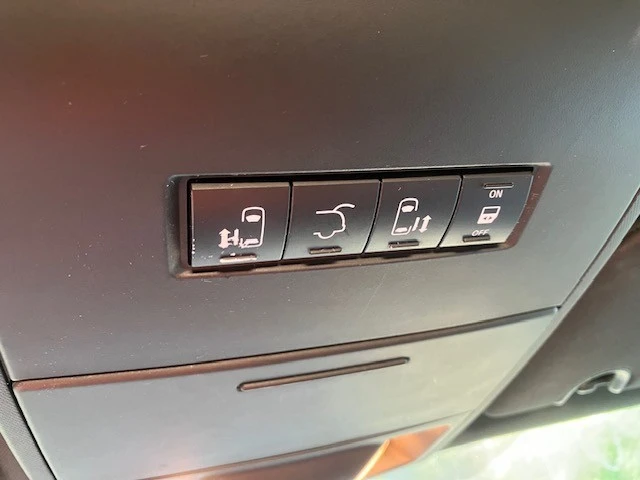 2017 Dodge Caravan - Image 14 of 20