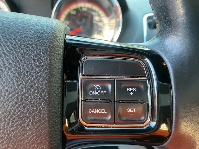 2017 Dodge Caravan - Image 10 of 20