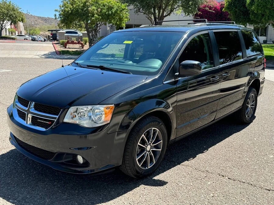 2017 Dodge Caravan - Image 13 of 15