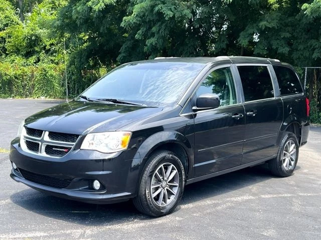 2017 Dodge Caravan - Image 10 of 21