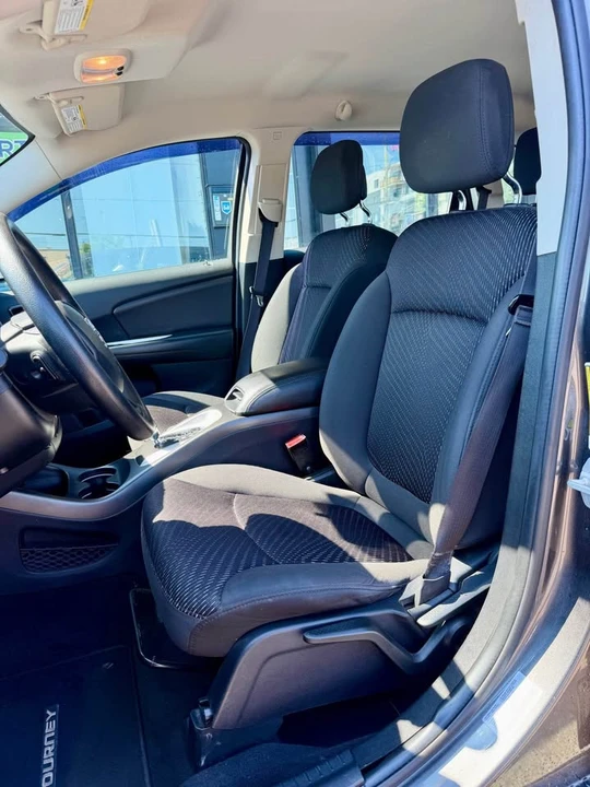 2017 Dodge Journey - Image 10 of 16