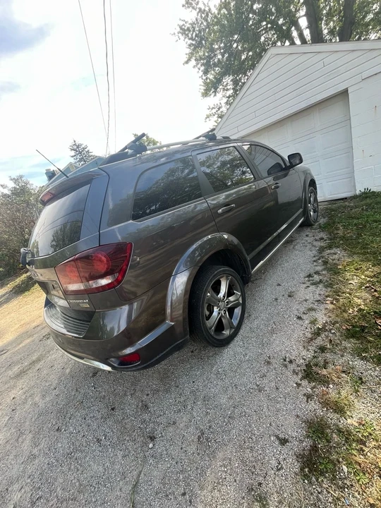 2017 Dodge Journey - Image 2 of 11