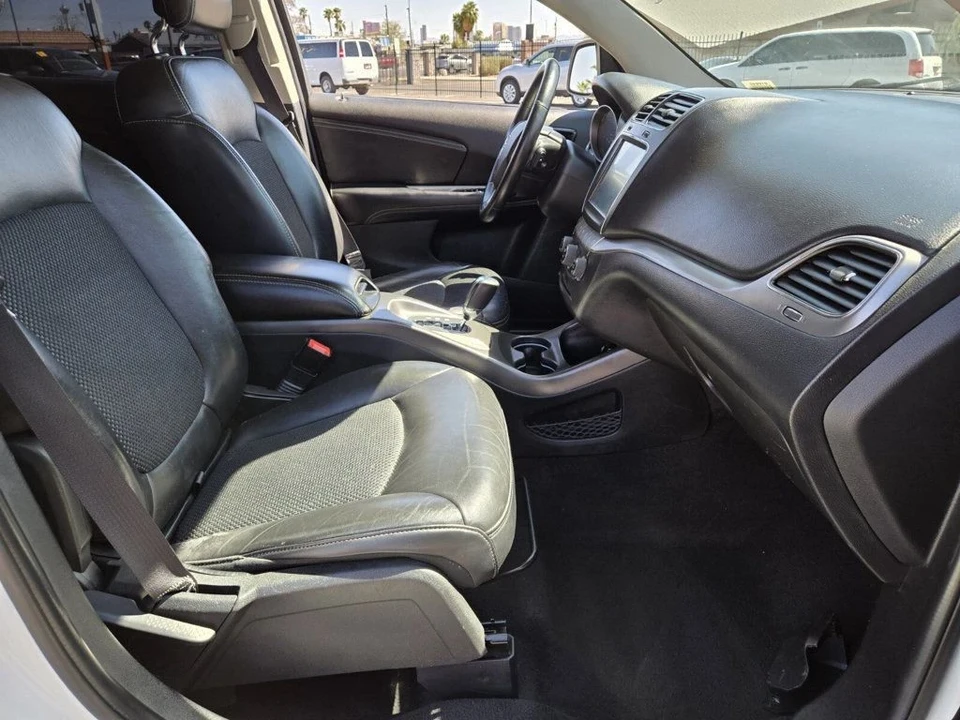 2017 Dodge Journey - Image 13 of 19